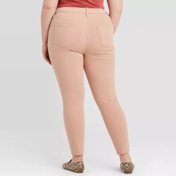 Ava & Viv - Plus Size Mid-Rise Skinny Jeans - Picture 3 of 3